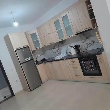 Apartment Cela Vlore شقة *